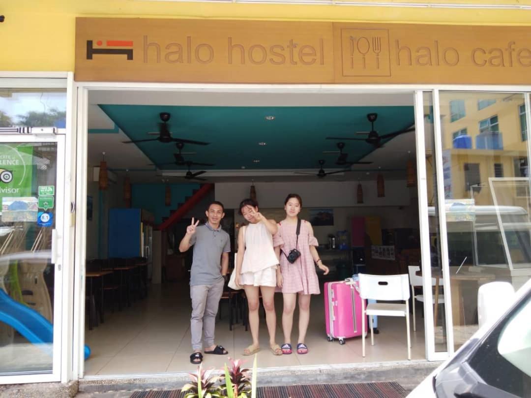 Halo Hostel Kota Kinabalu Esterno foto