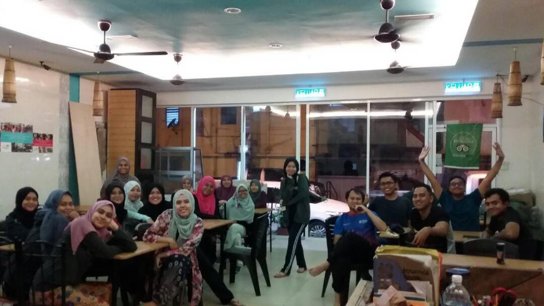 Halo Hostel Kota Kinabalu Esterno foto