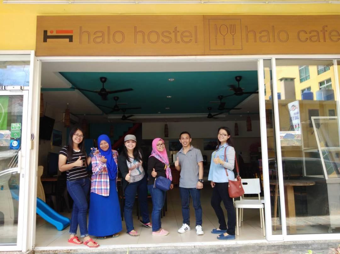 Halo Hostel Kota Kinabalu Esterno foto