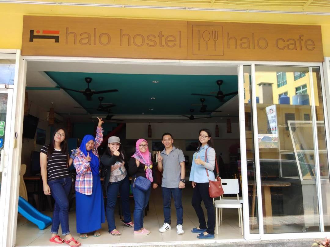 Halo Hostel Kota Kinabalu Esterno foto