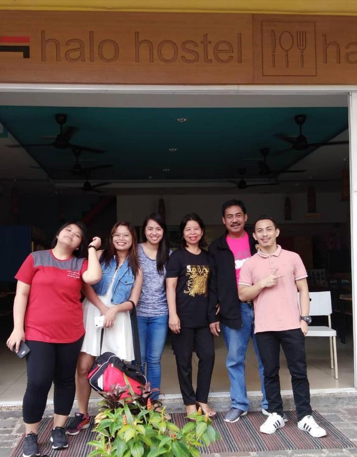 Halo Hostel Kota Kinabalu Esterno foto